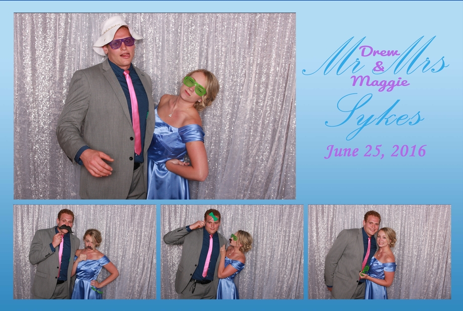 Photographers in Cortland - Selfie Scene, LLC