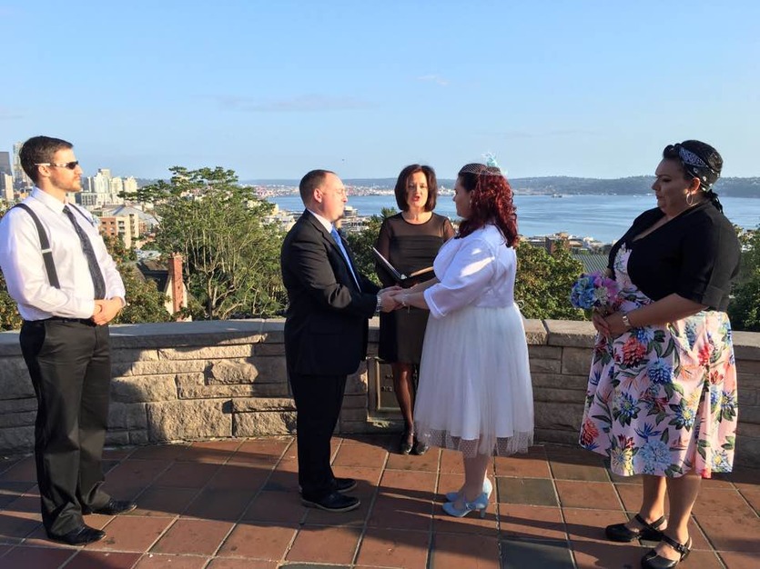 Officiants in Snohomish - Celebrations of Life