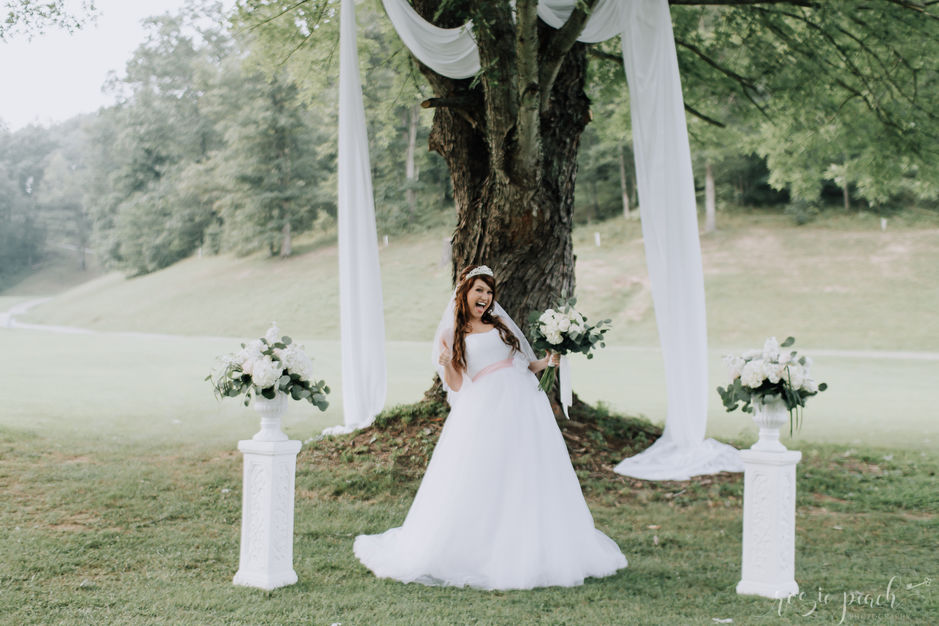Photographers in Ashland - Rosie Peach Photography