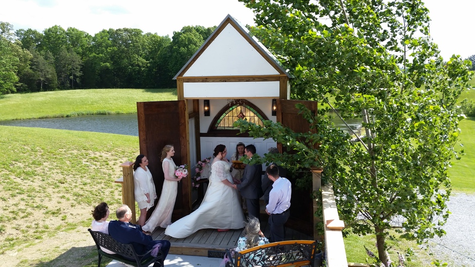DJ in Greer - WandaWerks Entertainment Mobile DJ & Karaoke Service