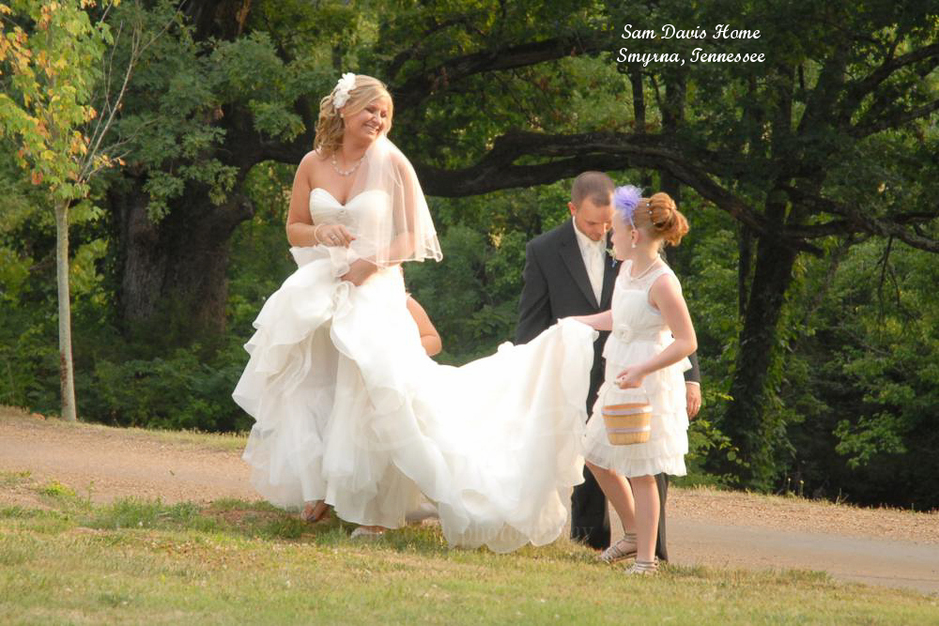 Photographers in Auburn - Lovin Touch Photography (+Videography)