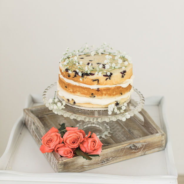 Cake in Lake Stevens - Flour & Girl