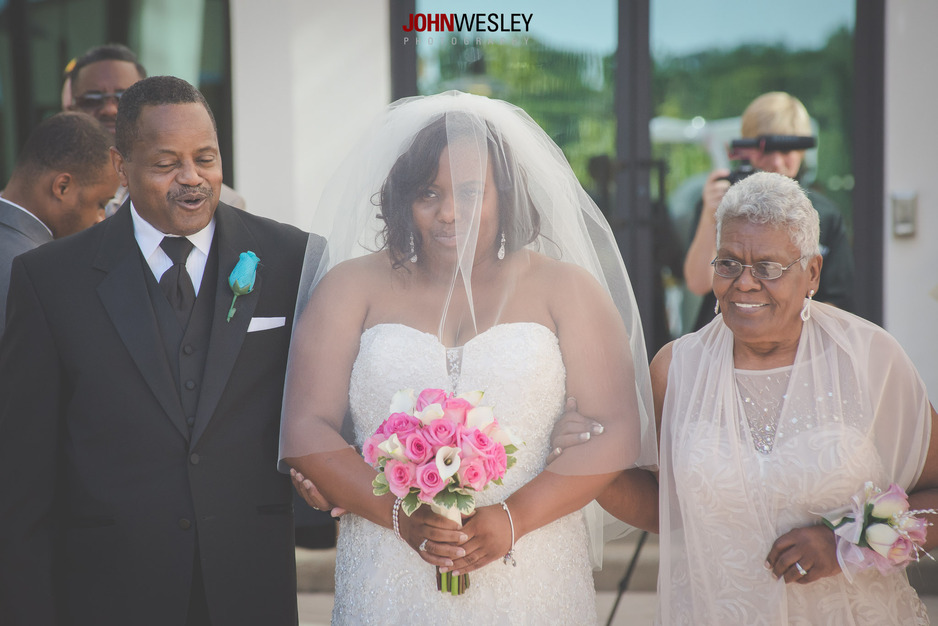 Photographers in Bristol - John Wesley Photography, LLC