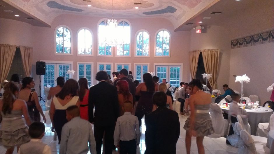 DJ in San Antonio - Masquerade DJ