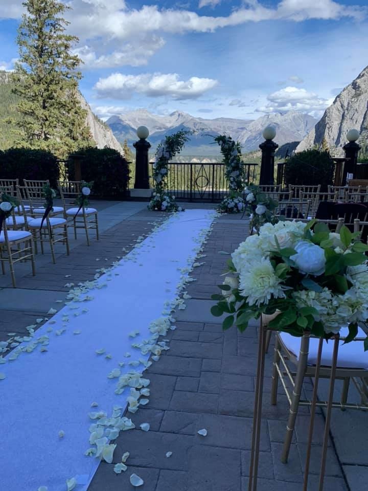 Blush Blooms Wedding Flowers Best Florists in Calgary Wedding Chicks