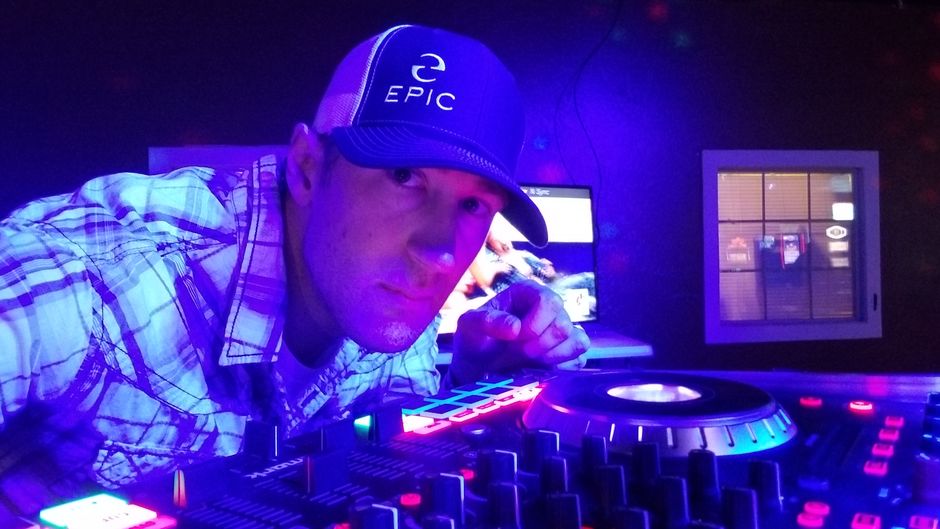DJ in Bend - Chris Ossig Productions