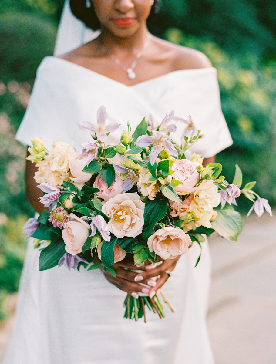 Sugar Rose Gardens Best Florists in Evansville Wedding Chicks