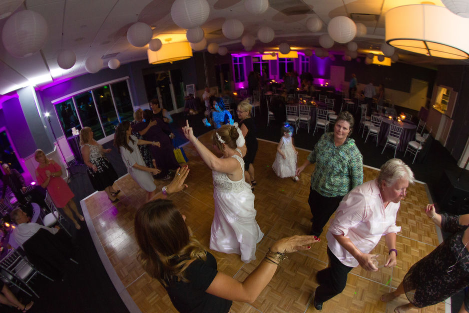 DJ in Beecher - EDDYGEE ENTERTAINMENT INC.