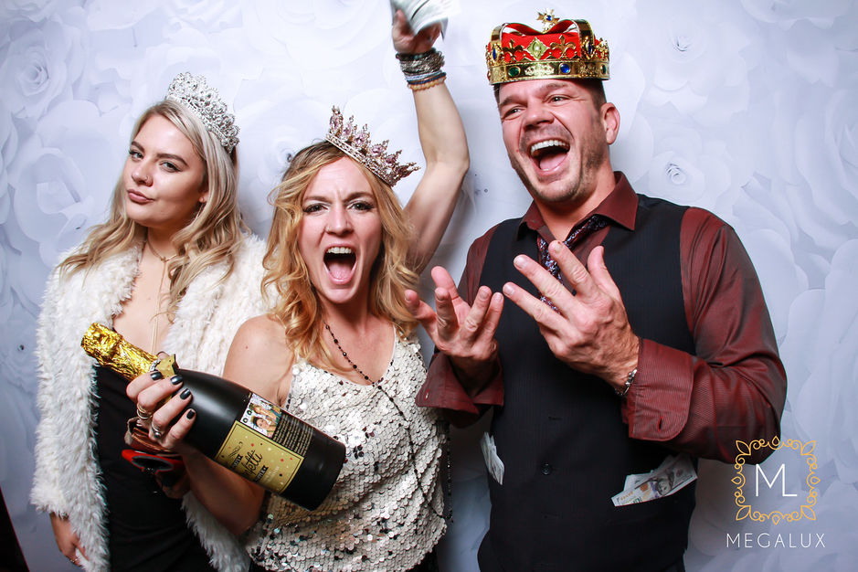 Photographers in Saint Louis - Megalux Photo Booth