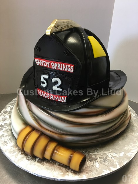 Cake in Roswell - Custom Cakes by Liud