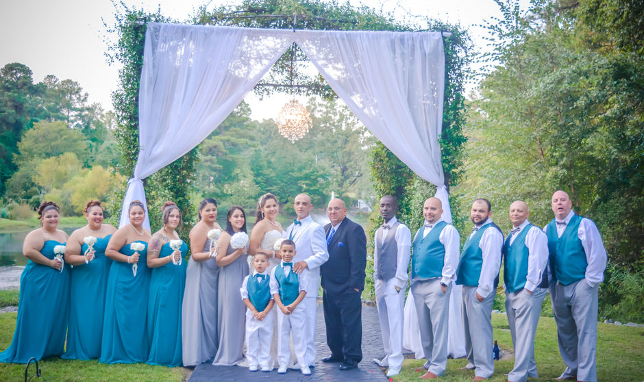Photographers in Fayetteville - Vizionpix Studio