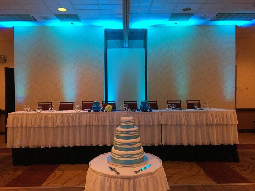 DJ in Carol Stream - Red Velvet Event DJ's & Photo Booth