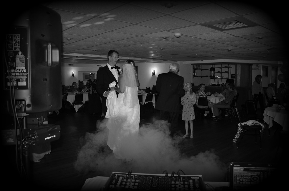 DJ in Appleton - RockIT Man Mobile DJ & Light Effects
