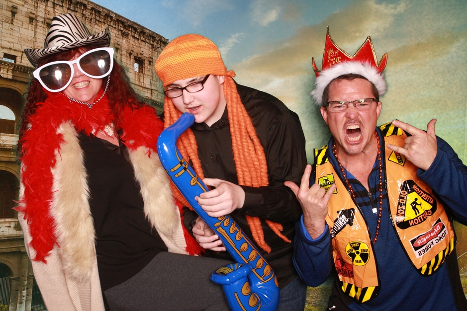 Photographers in Cortland - Selfie Scene, LLC