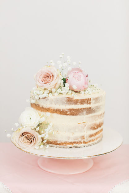Cake in Lake Stevens - Flour & Girl