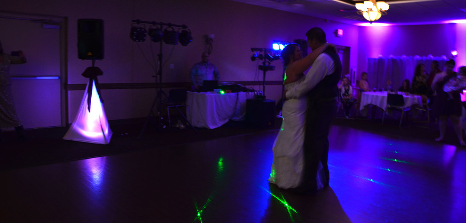 DJ in Appleton - RockIT Man Mobile DJ & Light Effects