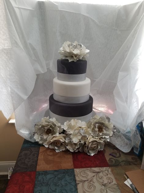 Cake in Spanaway - SWEET TREATS N' MORE