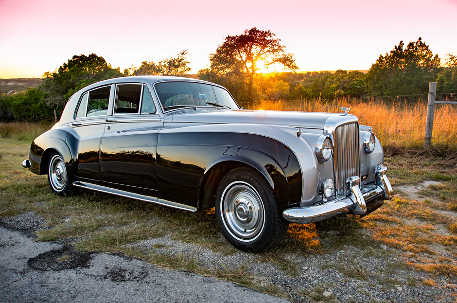 Transportation in Austin - Circle J Vintage Cars, LLC