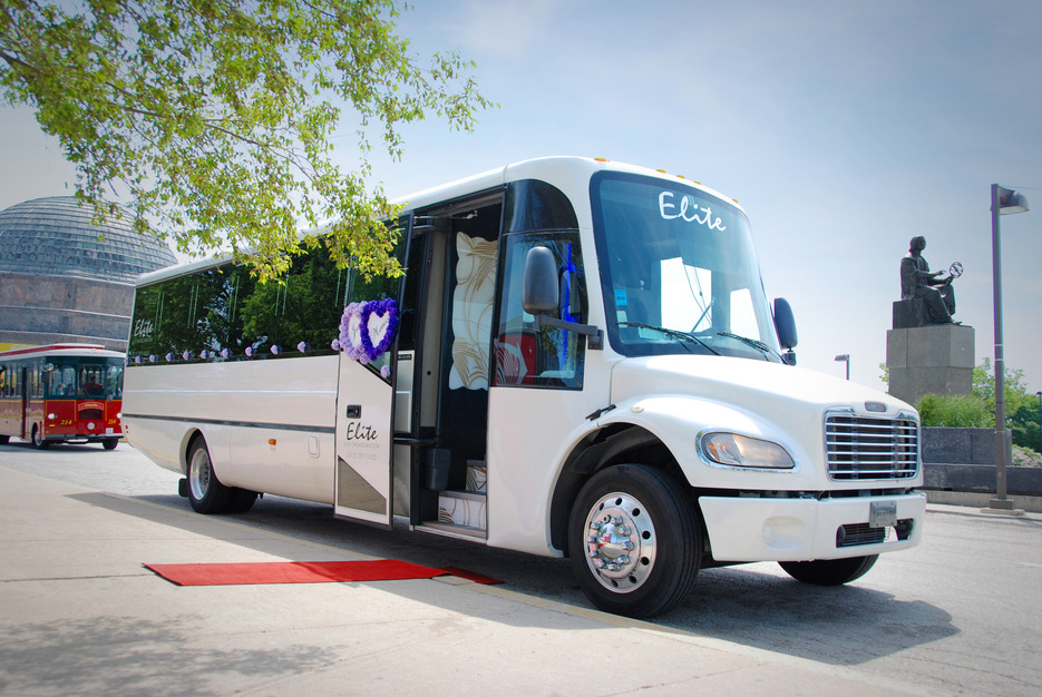 Transportation in Chicago - Elite Chicago Limo