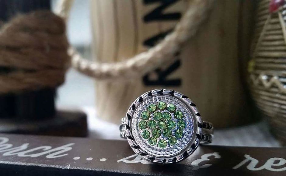 Jewelry in Wixom - Style Dots