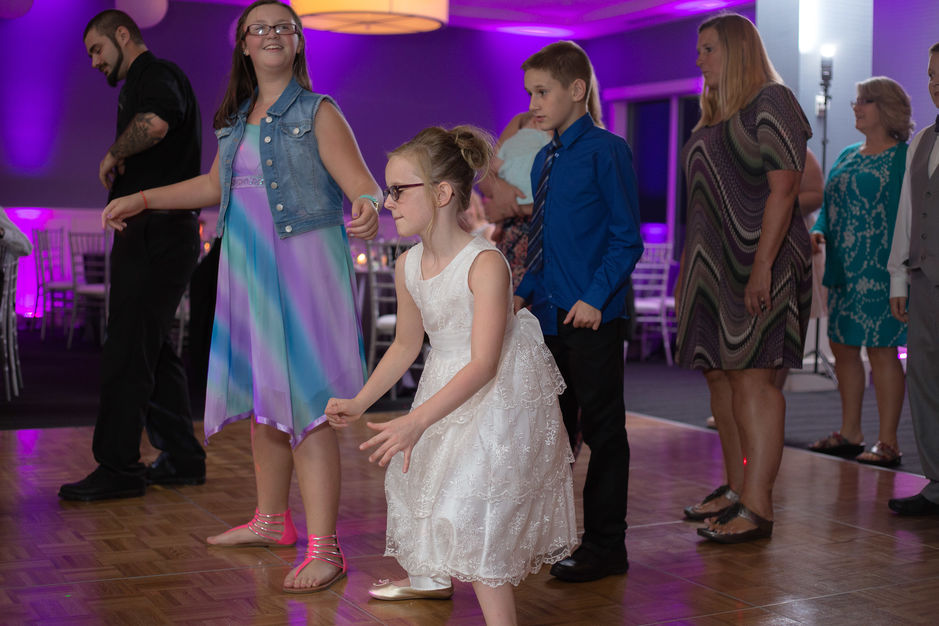 DJ in Beecher - EDDYGEE ENTERTAINMENT INC.