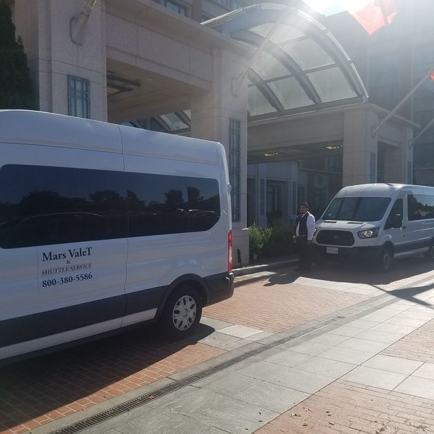 Transportation in Westlake Village - 805 Shuttle, LLC