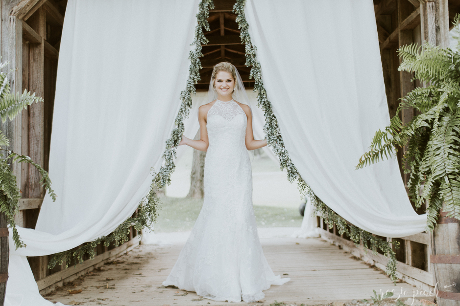 Photographers in Ashland - Rosie Peach Photography