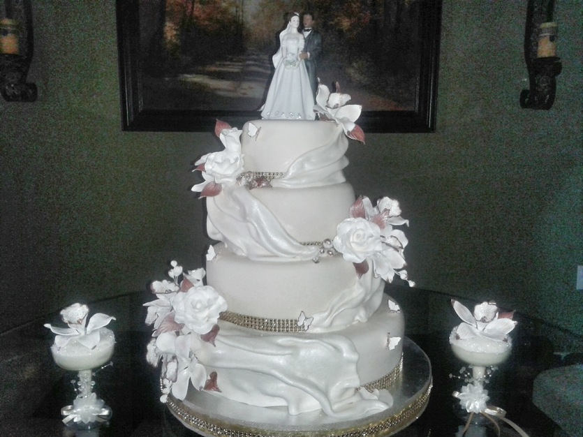 Cake in Kissimmee - Kary's Wedding Cakes LLC