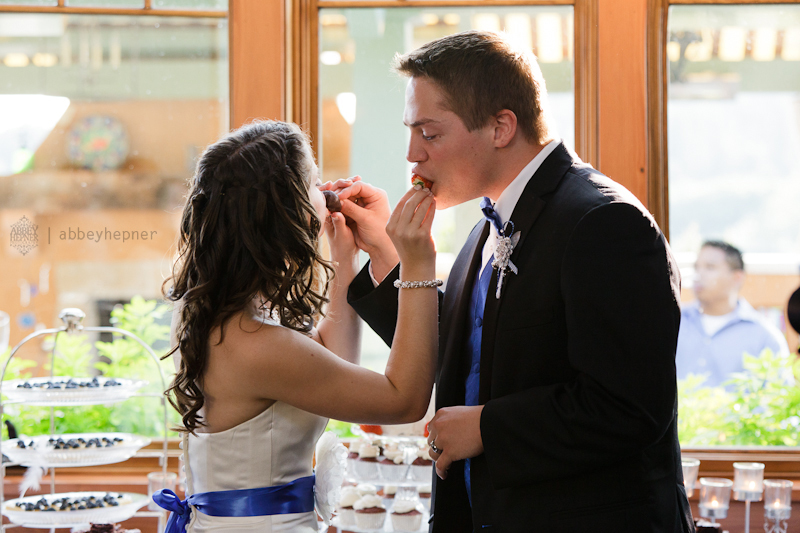 Caterers in Seattle - Emerald City Cakes and Chocolates
