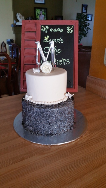 Cake in San Antonio - Lynn's Creations - Touched by an Angel