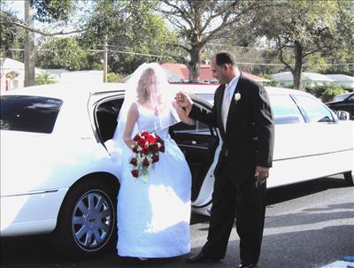 Transportation in Danbury - Green Light Limousine