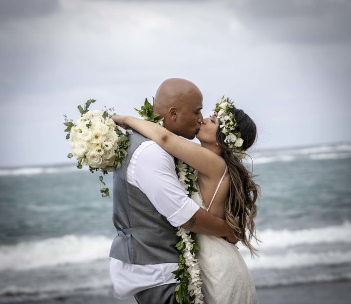 Videographers in Honolulu - Hawaii Pono Weddings