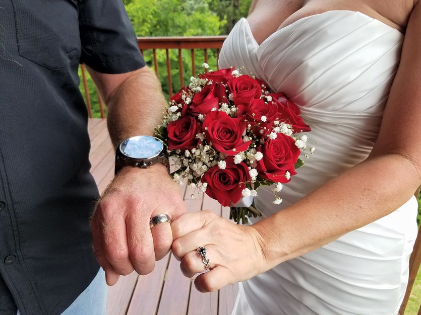 Officiants in Sevierville - The Groovy Wedding Company
