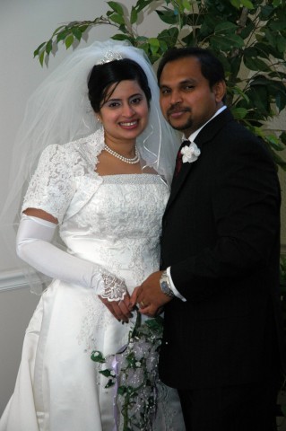 Make-up / Hair Stylists in Aldie - SHRUTI'S BRIDAL MAKE-UP ARTISTRY - HAIR UPDO'S , Henna Artist , - 703-542-7199 ( Va/Dc/Md)