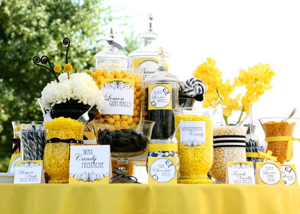 Steelers themed candy buffet