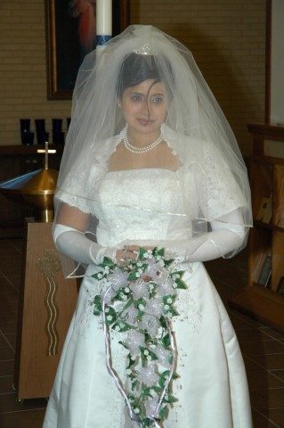 Make-up / Hair Stylists in Aldie - SHRUTI'S BRIDAL MAKE-UP ARTISTRY - HAIR UPDO'S , Henna Artist , - 703-542-7199 ( Va/Dc/Md)
