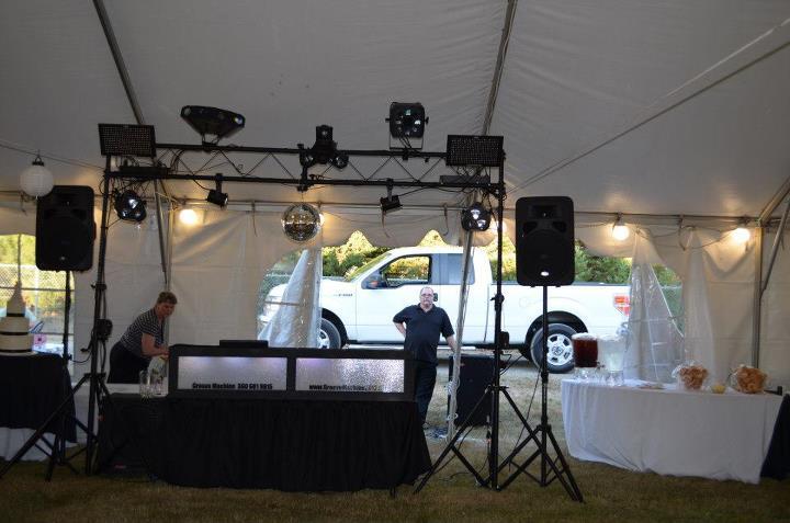 DJ in Battle Ground - Groove Machine Mobile DJ Services