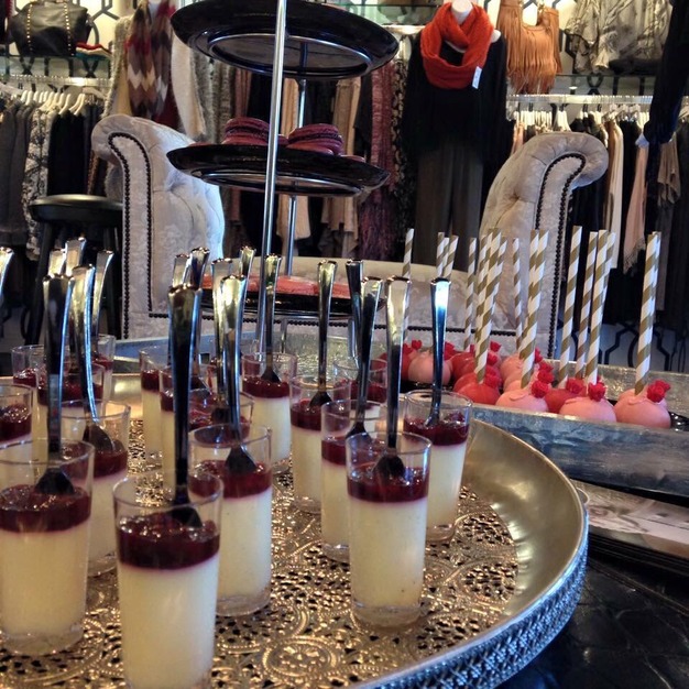 Cake in East Meadow - The Sweet Duchess