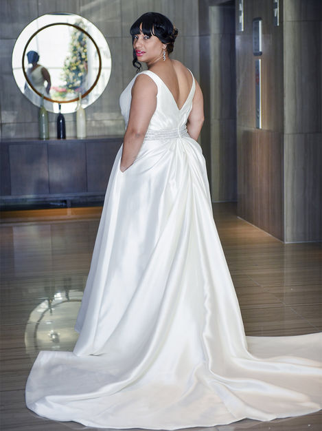 Dress & Apparel in Broadview Heights - Catan Fashions
