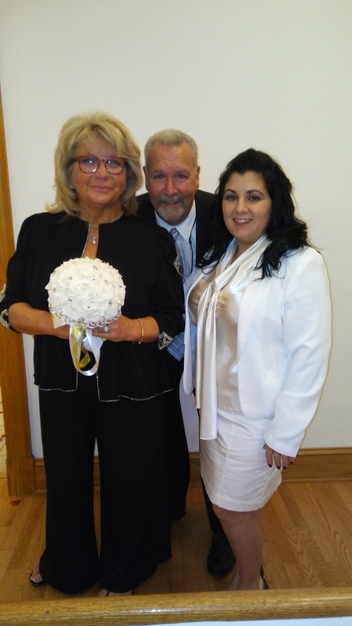 Officiants in Huntley - Christine The Officiant