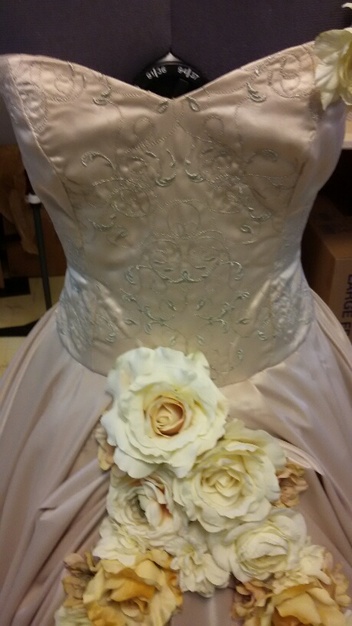 Dress & Apparel in Marshall - TBS BRIDAL / Tony Bud's Sewing