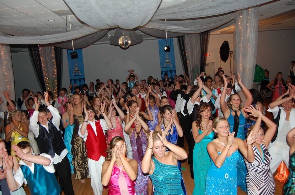 DJ in Brainerd - Dynamite Reflections Entertainment L.L.C.
