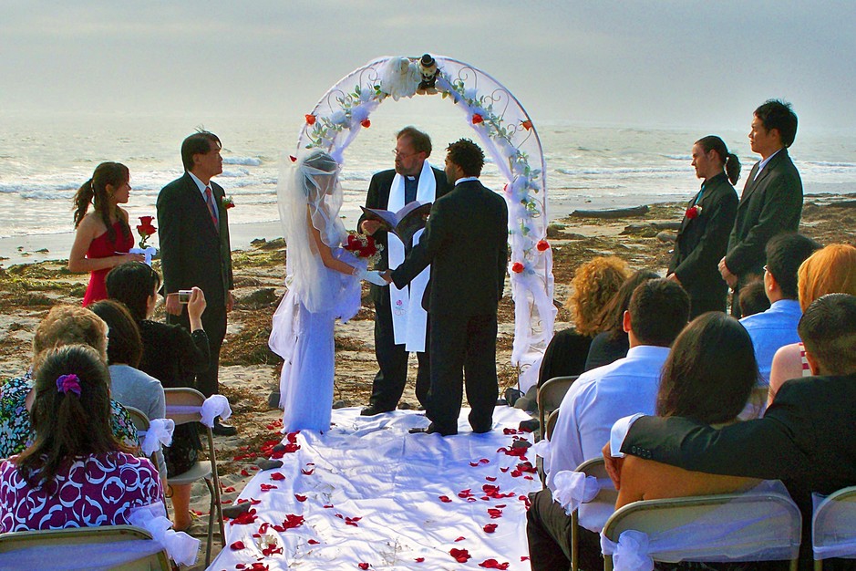 Officiants in Cathlamet - Wedding Ceremonies YOUR Way