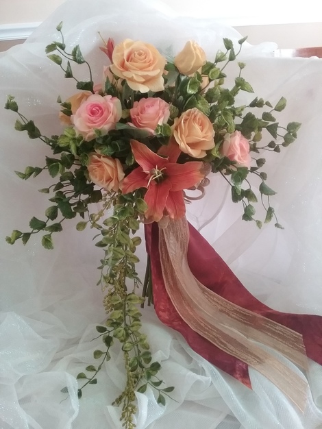 Florists in Bellmore - Carolyn's Keepsake Bouquets