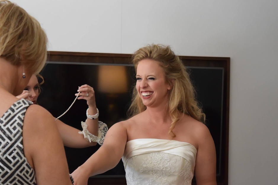 Allie Bauer Makeup Artistry Best Wedding Make Up Hair Stylists