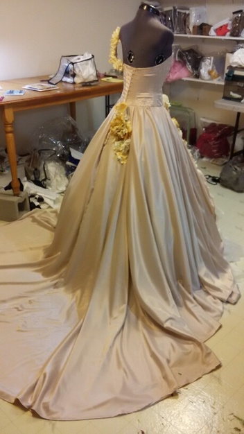 Dress & Apparel in Marshall - TBS BRIDAL / Tony Bud's Sewing