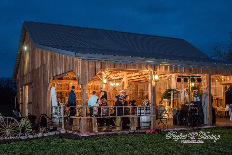 Reception Location in Lawson - Mellon Acres Event Center