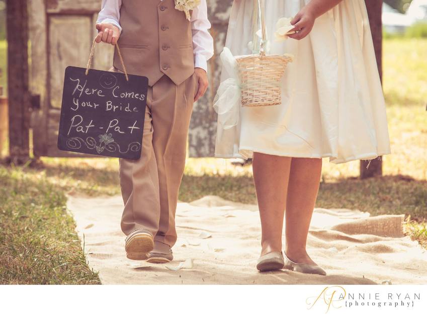 Photographers in Walton - Annie Ryan Photography