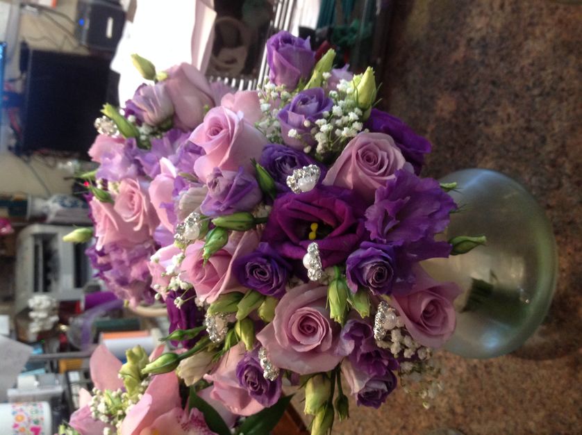 Florists in Middletown - Ana's Floral Garden
