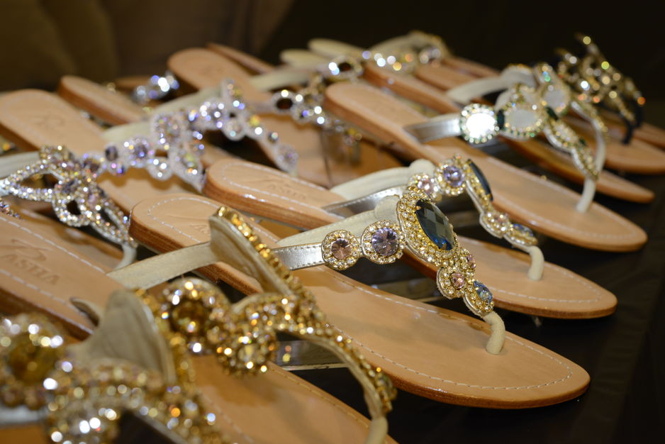 Dress & Apparel in Miami - Jewelry Shoes Pasha